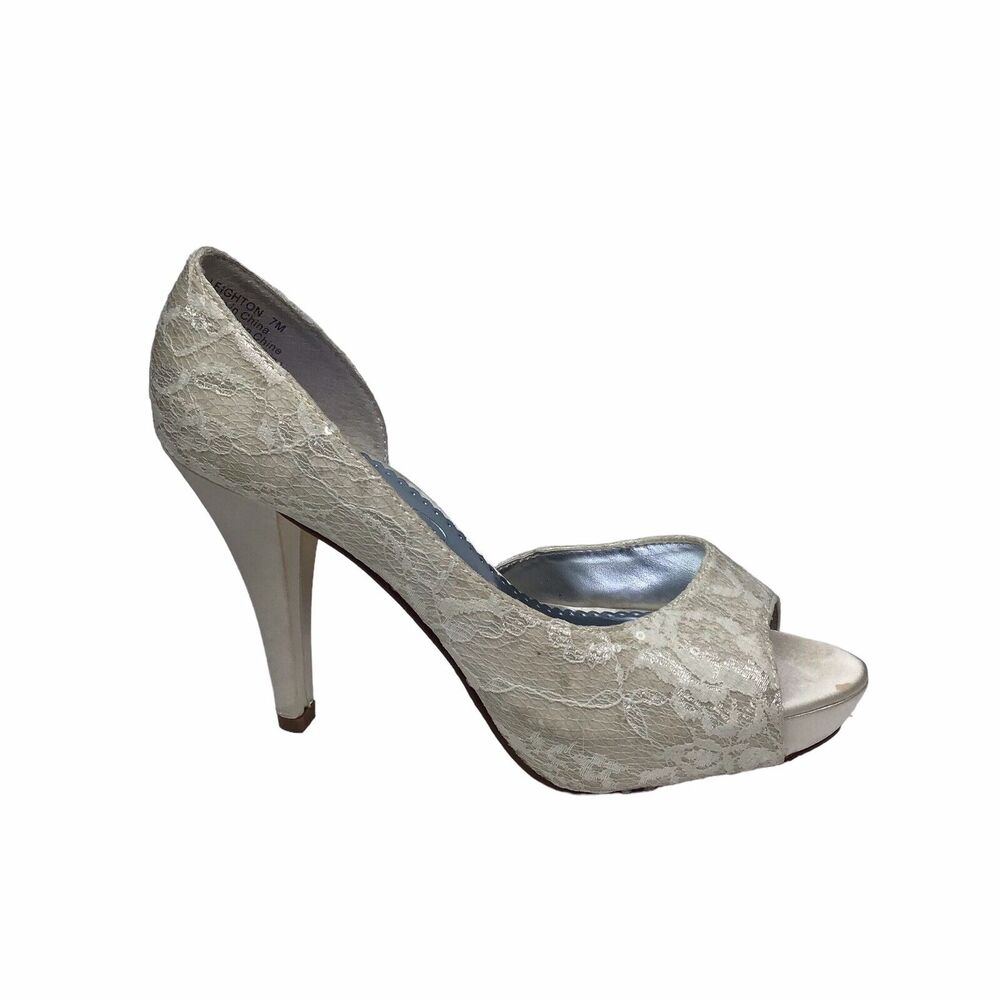 Davids Bridal MICHAELANGELO Leighton White Lace Bridal Heels Wedding Pumps Sz 7M